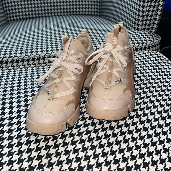 Authentic Dior sneakers size 37 great condition - Picture 2 of 5